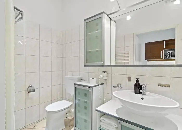 Apartman Neben Augarten I 5 Min To Metro I 10 Min To Bécs