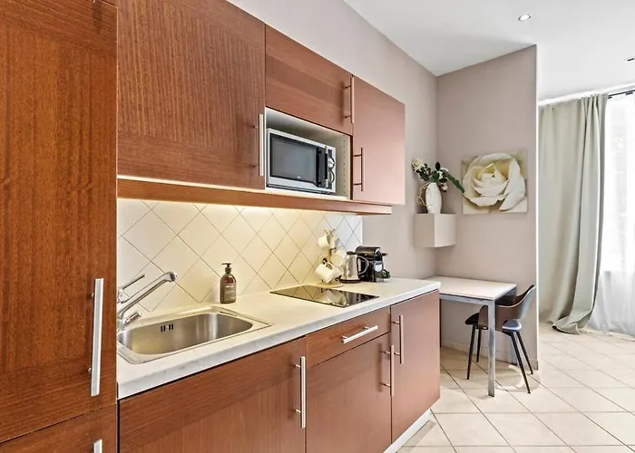 Apartman Neben Augarten I 5 Min To Metro I 10 Min To Bécs